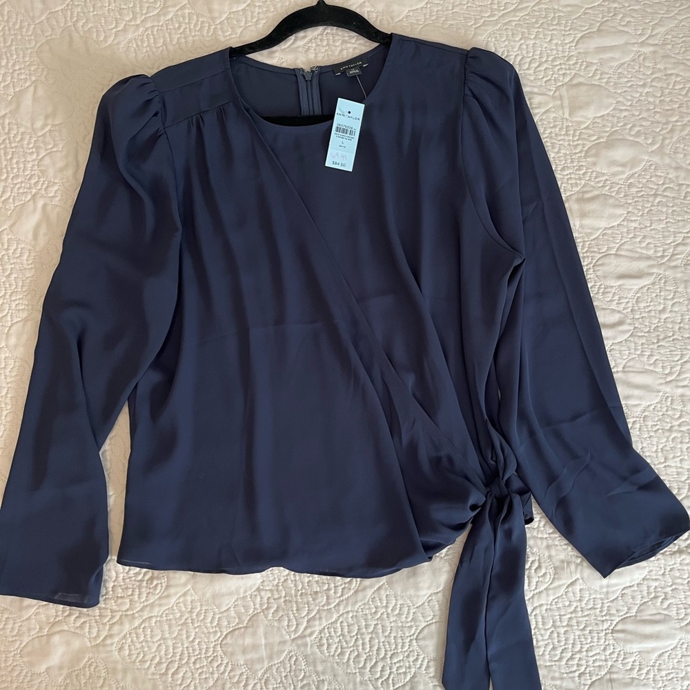 NWT Ann Taylor navy faux wrap side tie blouse LP